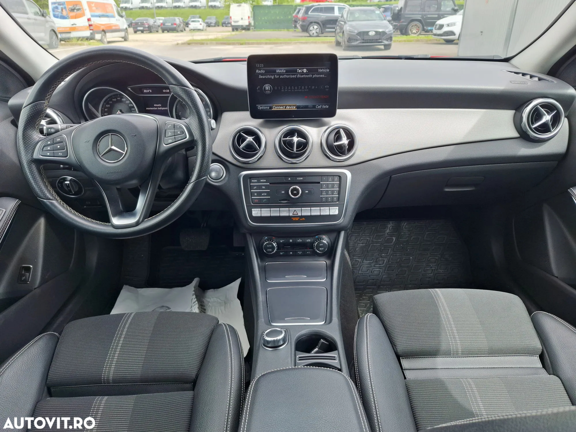 Mercedes-Benz GLA 200 d 4MATIC Aut. - 12