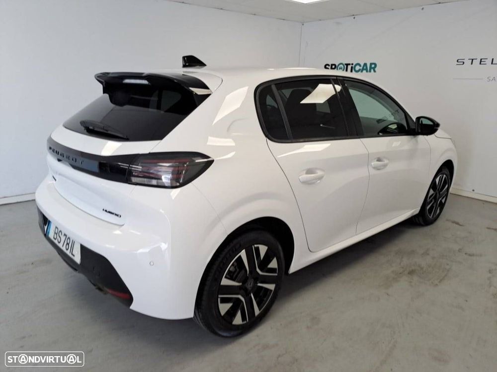 Peugeot 208 1.2 PureTech Allure EAT8 - 4