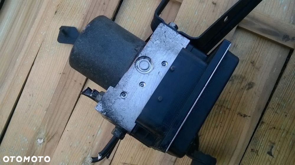 BMW E60 E61 POMPA HAMULCOWA ABS 6777797 SPRAWNA - 3