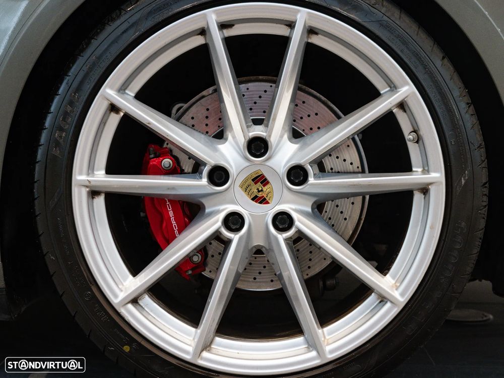 Porsche 911 (992) Carrera 4S PDK - 25