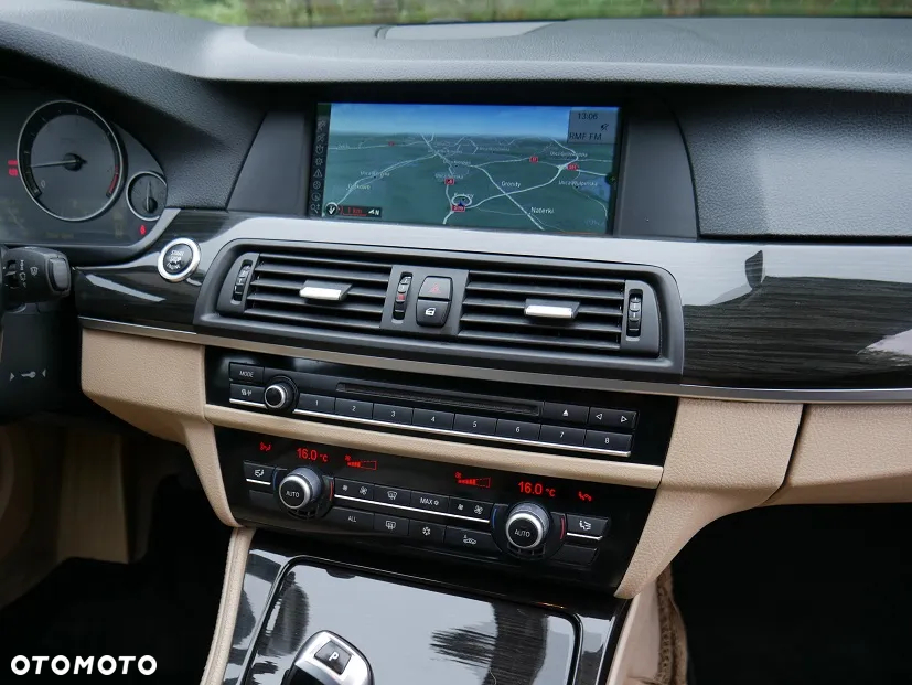 BMW Seria 5 530d Touring Sport-Aut - 7