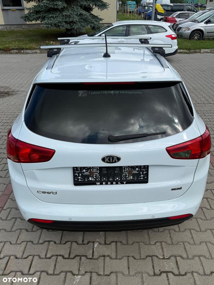 Kia Ceed 1.6 CRDi L - 11