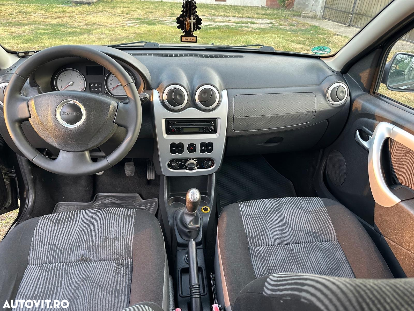 Dacia Sandero 1.6 MPI Stepway - 5