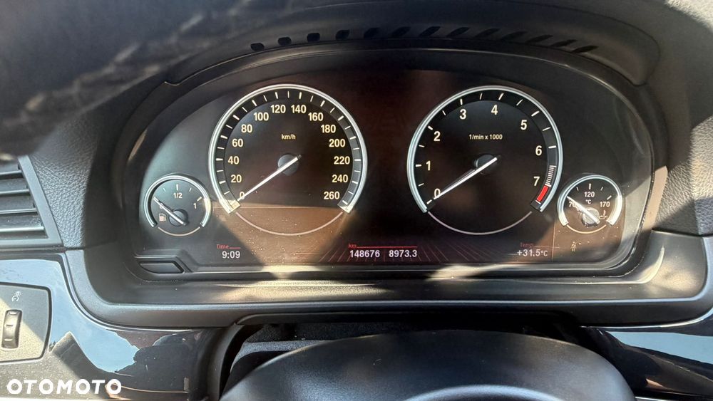 BMW Seria 5 520i - 9
