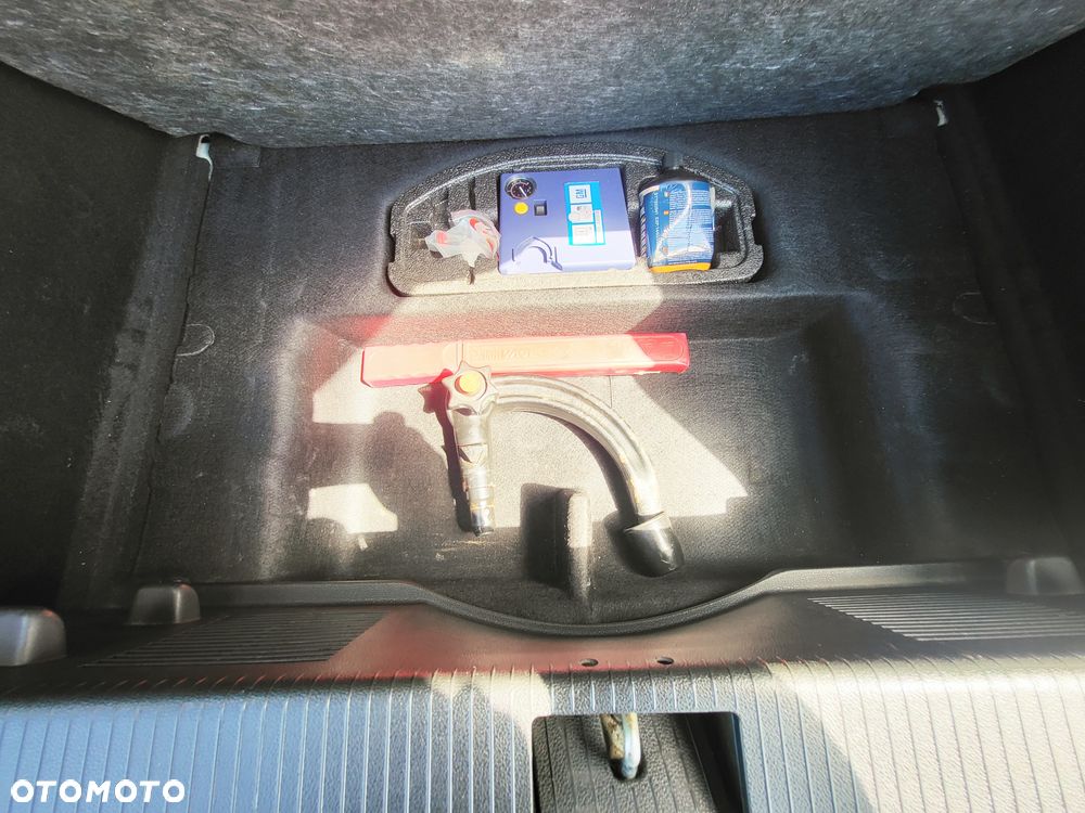 Opel Astra 1.7 CDTI DPF Edition Sport - 7