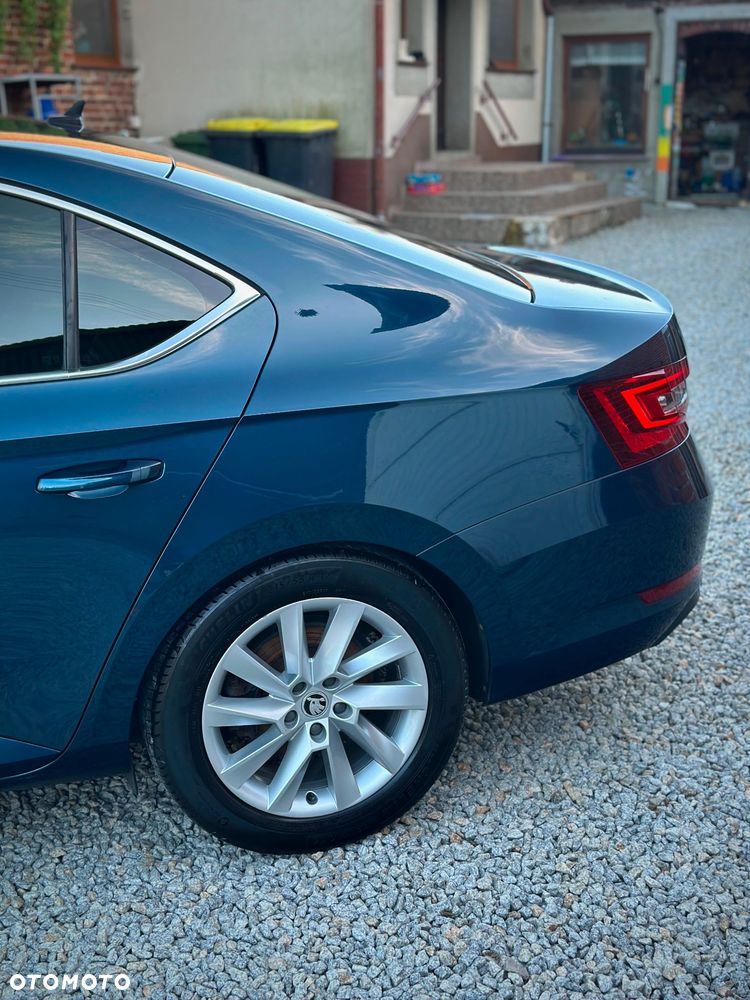 Skoda Superb 1.5 TSI ACT Style - 16