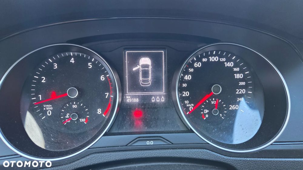 Volkswagen Passat 1.4 TSI BMT Comfortline - 8