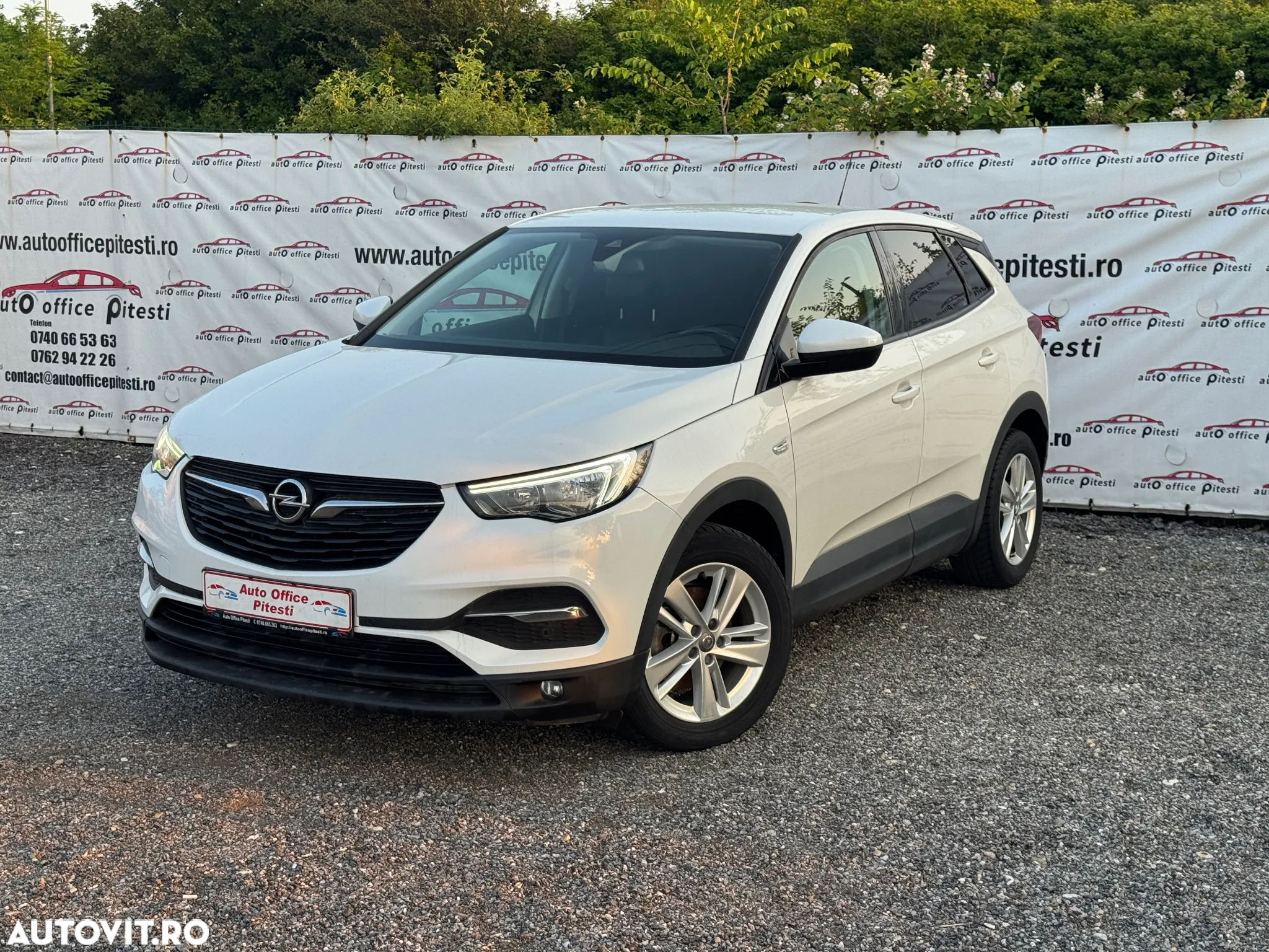 Opel Grandland X 1.2 Turbo ecoTEC START/STOP Innovation - 2