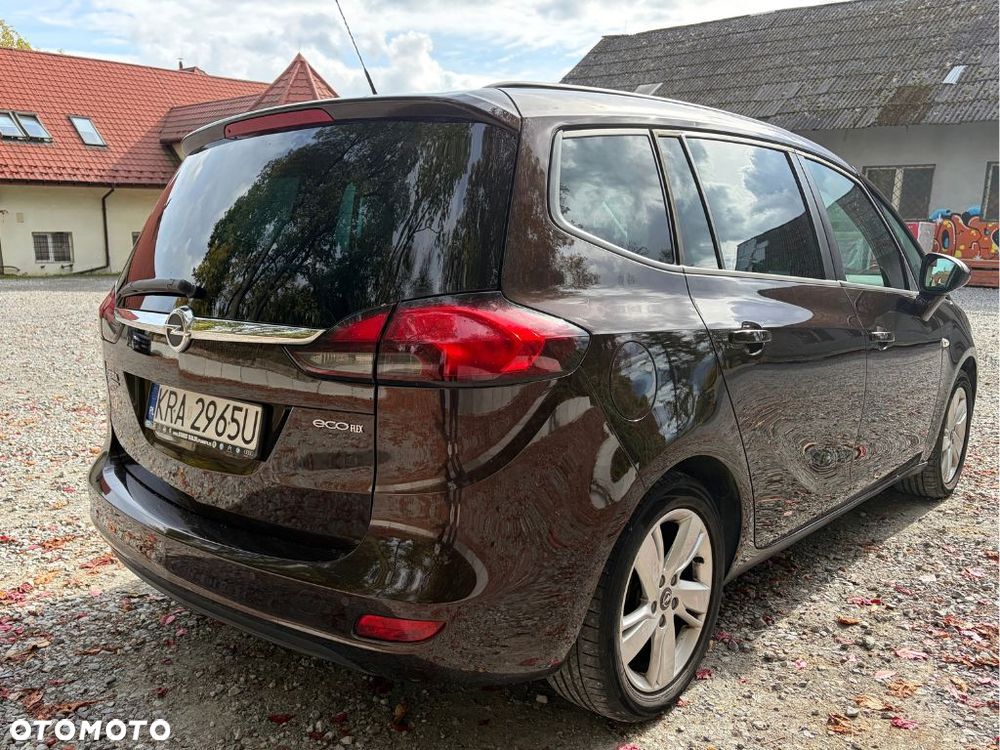 Opel Zafira - 12
