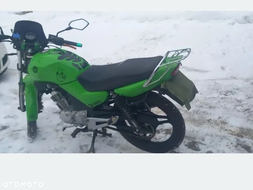 Yamaha YBR - 4