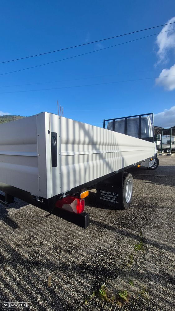 Mercedes-Benz Sprinter - 6