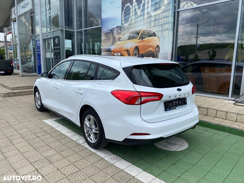 Ford Focus 1.0 EcoBoost Trend Edition - 4
