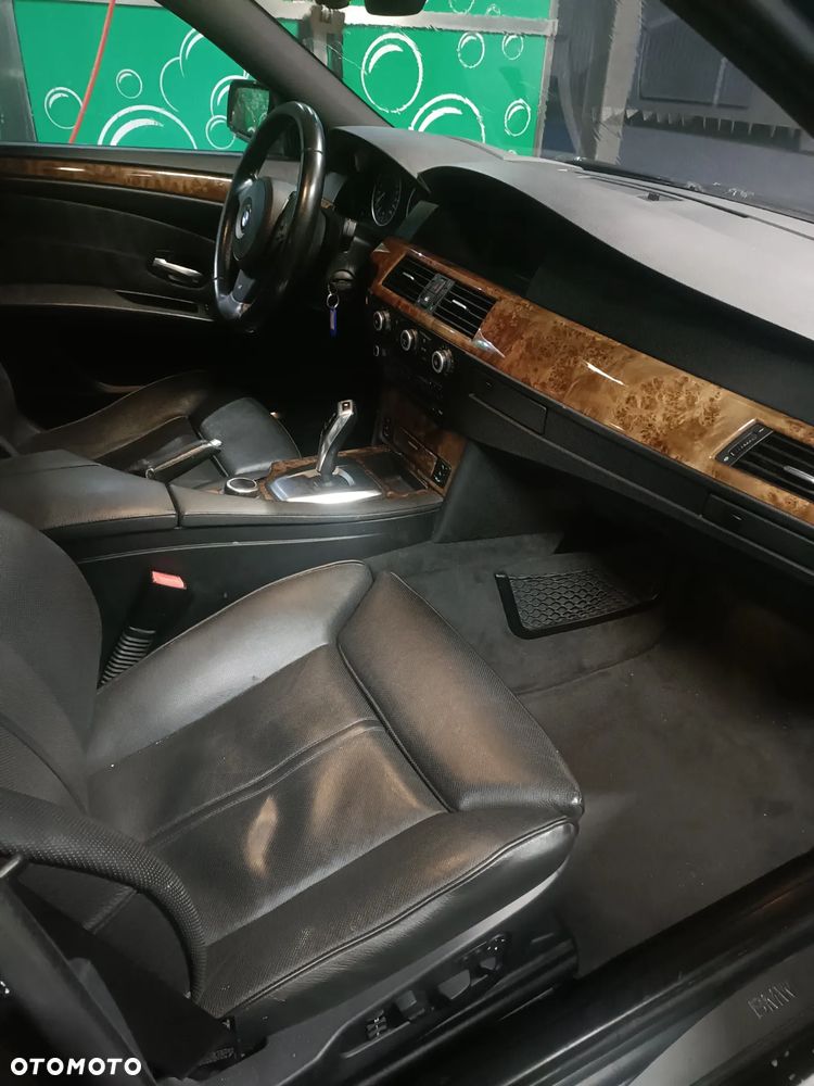 BMW Seria 5 530i xDrive Edition Exclusive - 13