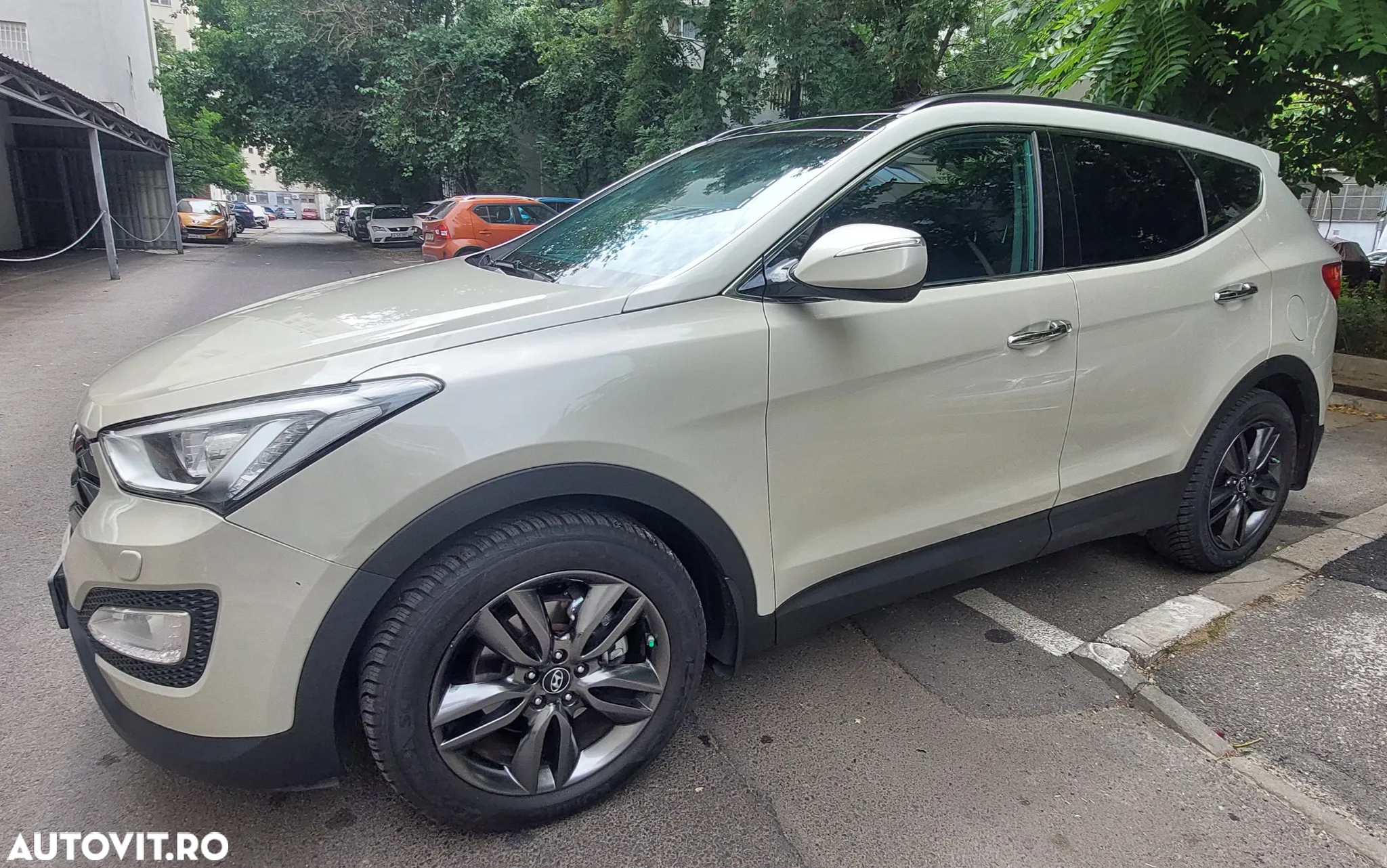 Hyundai Santa Fe 2.2 CRDi 4WD Luxury Pack+ - 4