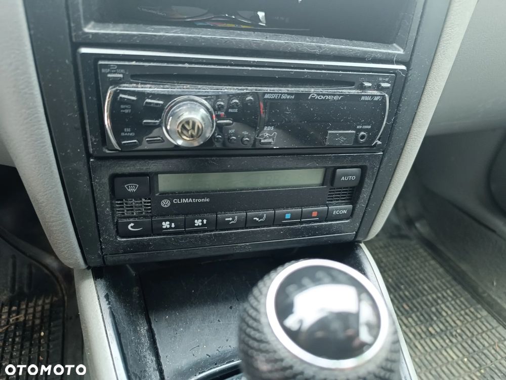 Volkswagen Golf 1.6 - 21