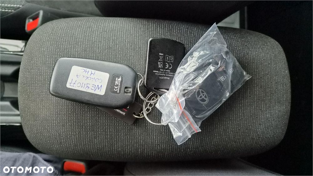 Toyota Corolla 1.8 Hybrid GPF Comfort - 18