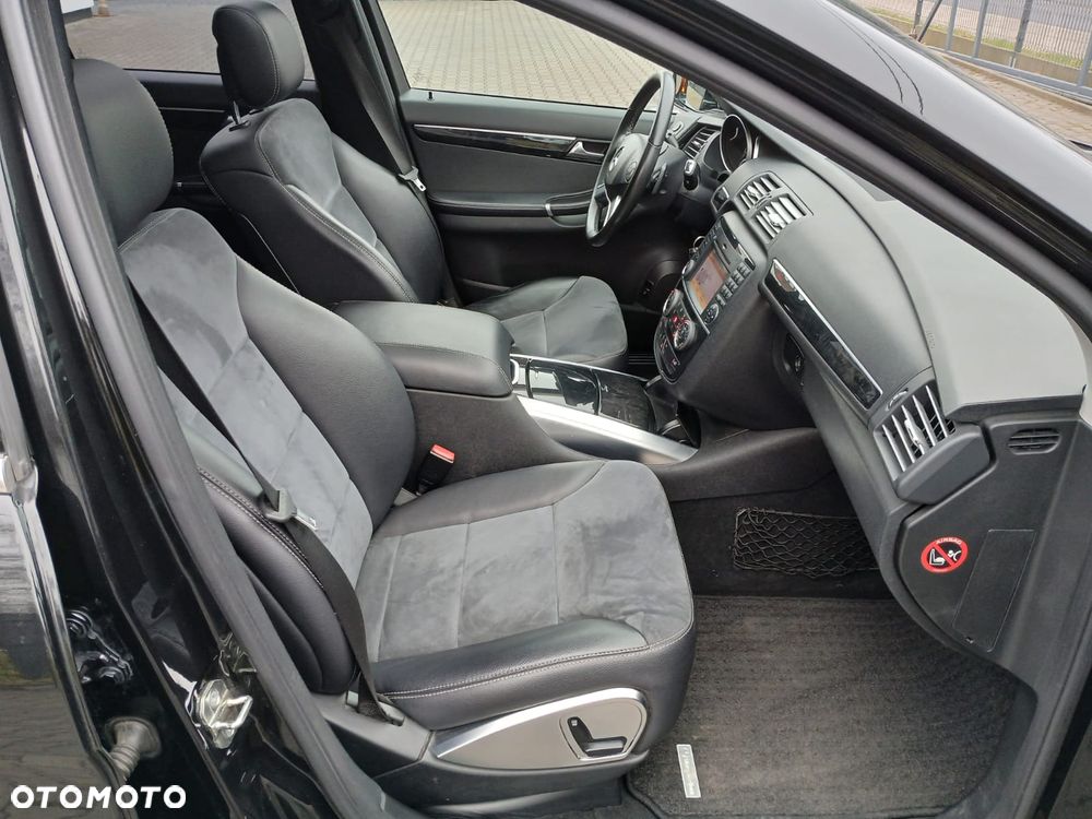 Mercedes-Benz Klasa R 350 CDI 4-Matic - 24