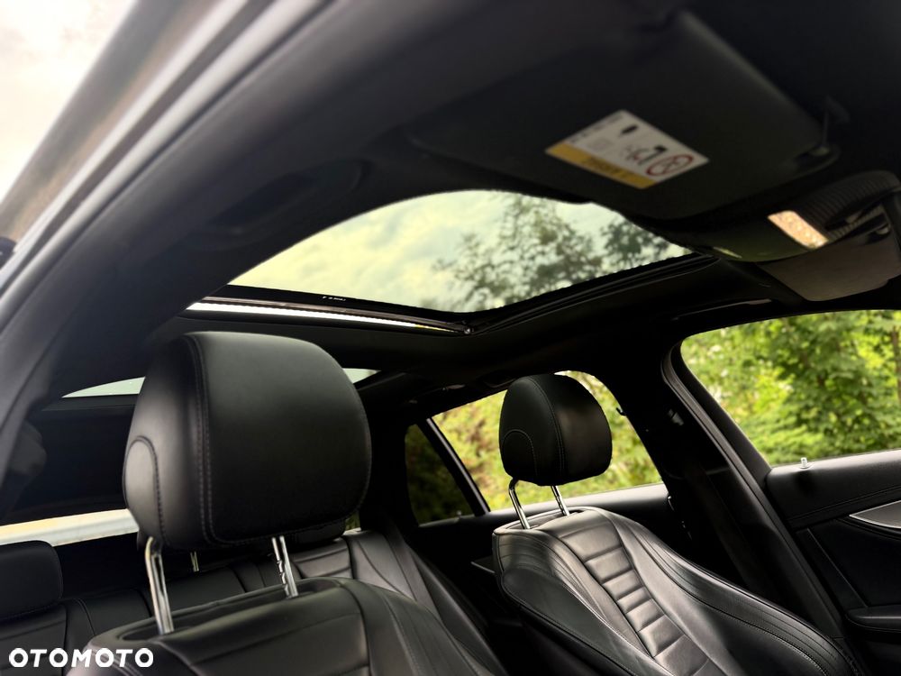 Mercedes-Benz Klasa E 220 d 4Matic 9G-TRONIC AMG Line - 7