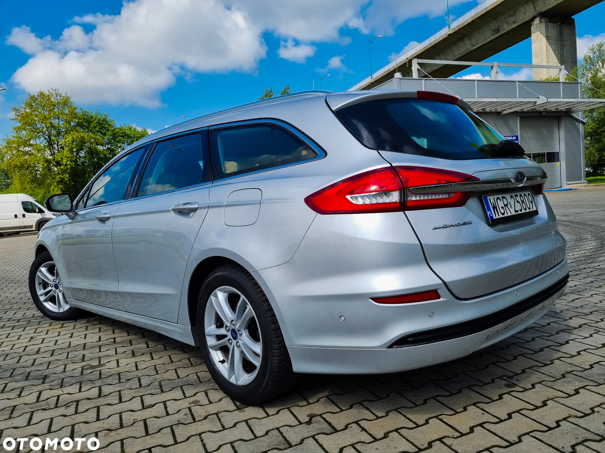 Ford Mondeo 2.0 TDCi Titanium - 16