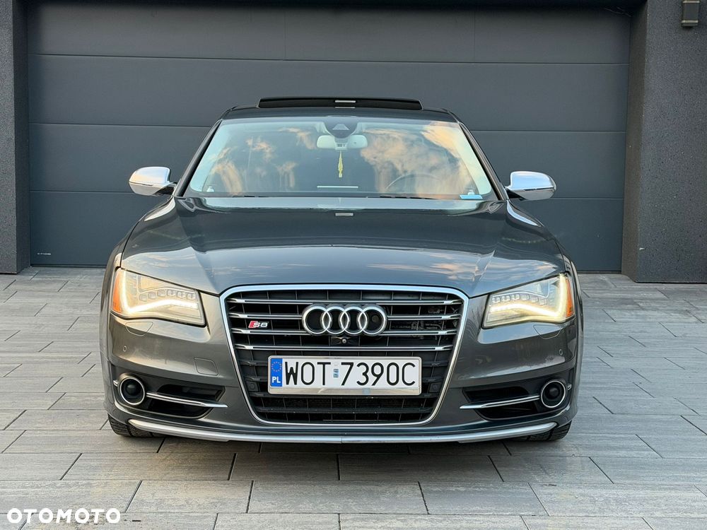 Audi S8 Standard - 2