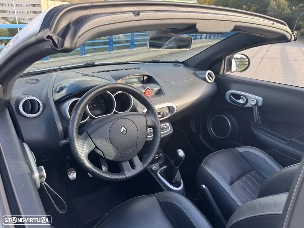 Renault Wind TCe 100 Night and Day - 11