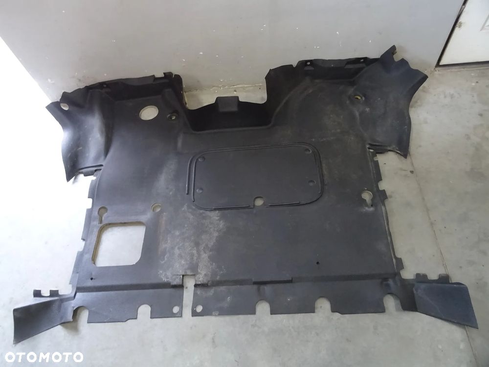 DYWAN WYKŁADZINA PODŁOGA PRZÓD RENAULT MASTER II 8200206610 NR248