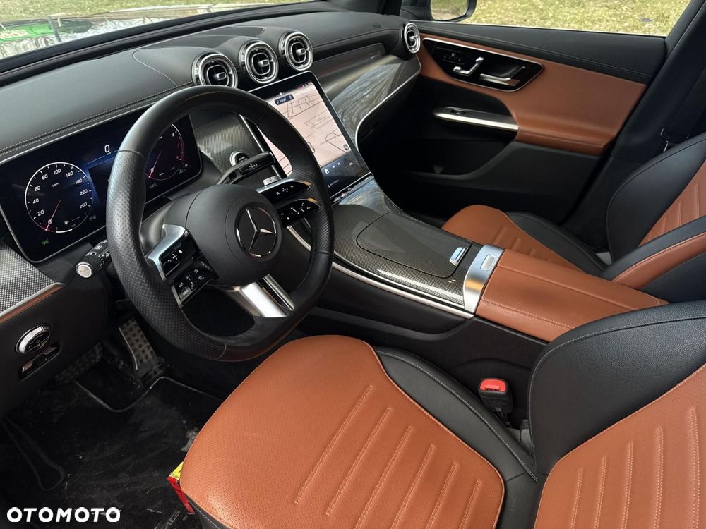 Mercedes-Benz GLC - 10