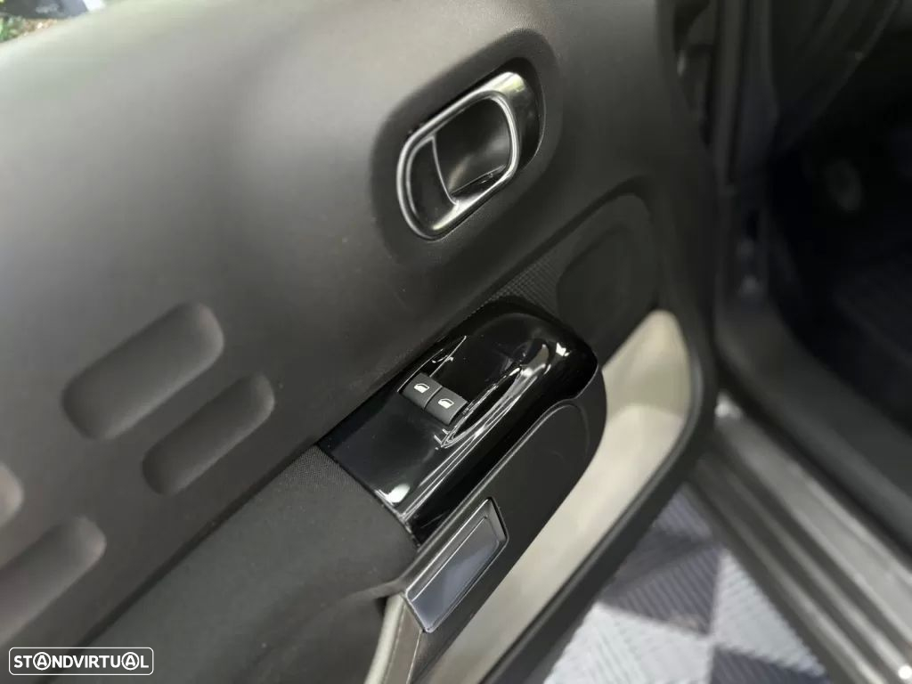Citroën C3 1.2 PureTech Feel - 14