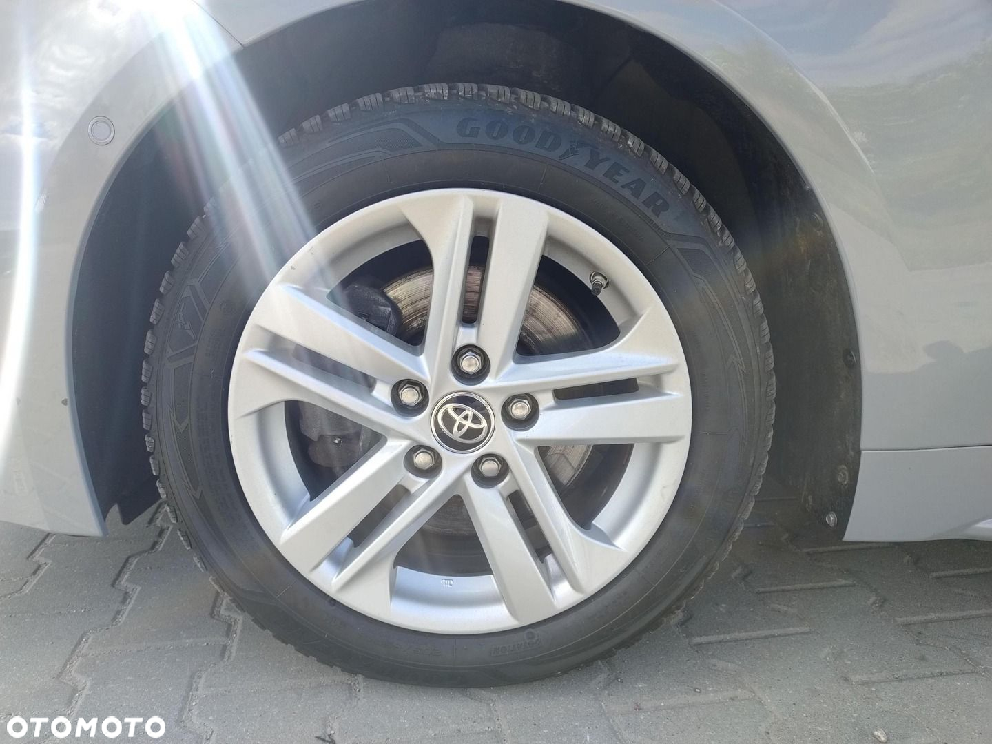Toyota Corolla - 19