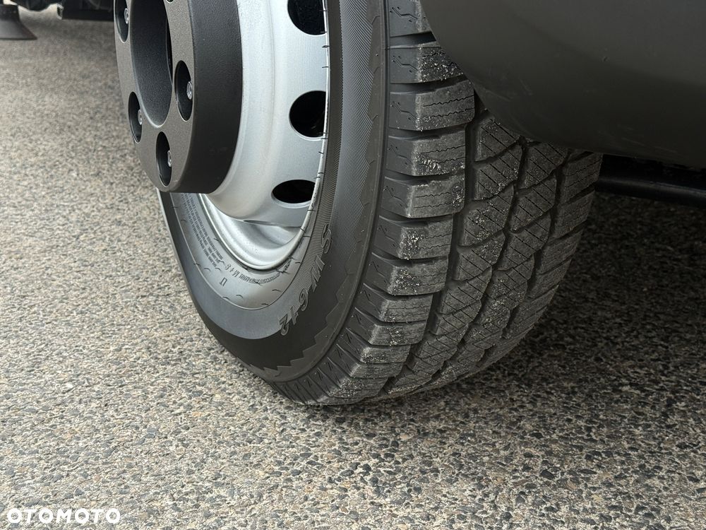 Iveco DAILY 72-180 3.0 HPI 170KM * HDS FASSI F 50* 2125kg Udźwig * Wywrotka 3 Stronna * 11 metrów wysuwu - 15