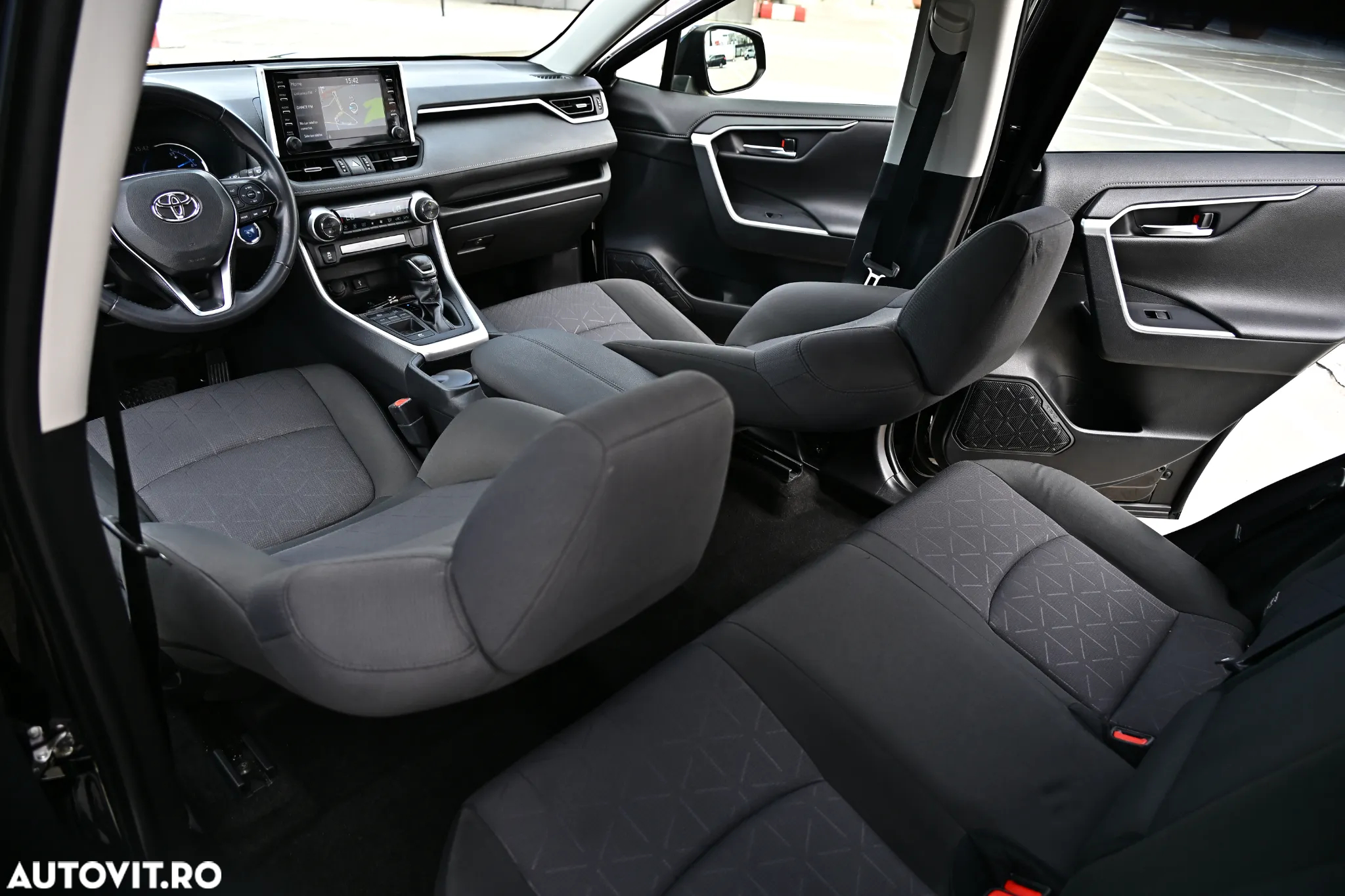 Toyota RAV4 2.5 4x2 Hybrid Business Edition - 22