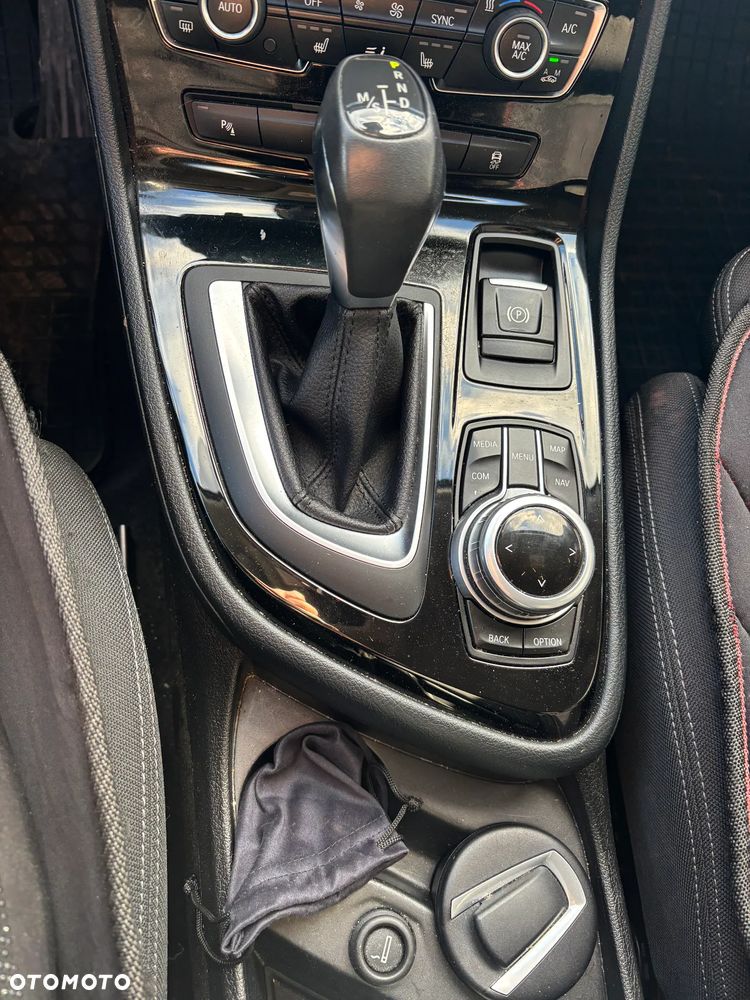 BMW Seria 2 218i GT - 12