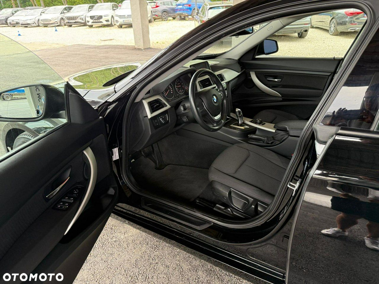 BMW 3GT 320i Advantage - 12