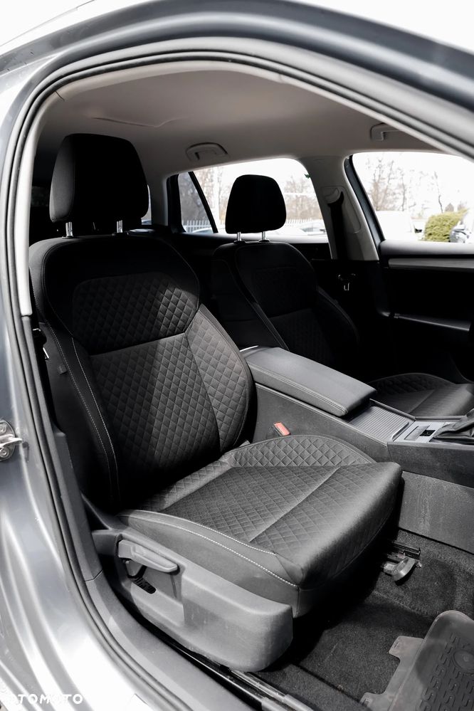 Skoda Superb 2.0 TDI SCR 4x4 Ambition DSG - 13