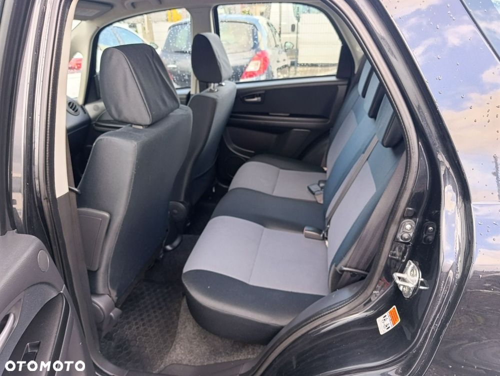 Fiat Sedici - 11
