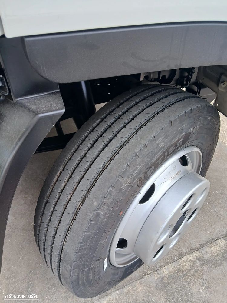 Mitsubishi FUSO CANTER 7C15E - 6
