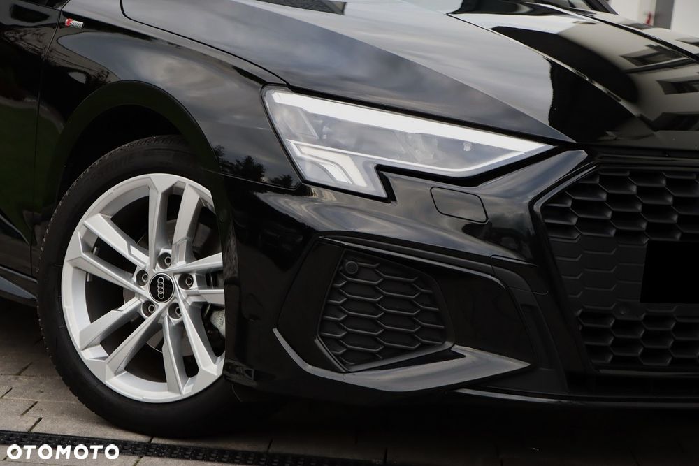 Audi A3 Sportback - 15