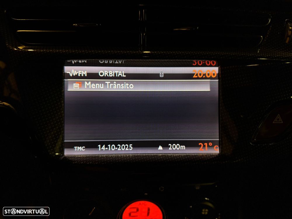 Citroën DS3 1.6 HDi Airdream Sport Chic - 18