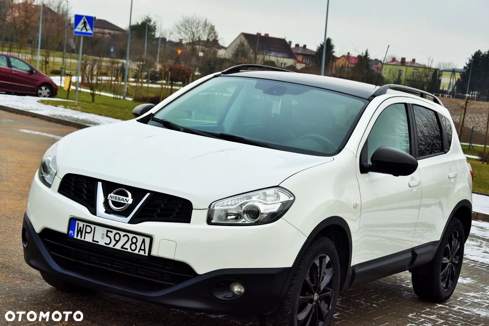 Nissan Qashqai 1.6 dCi DPF tekna - 4