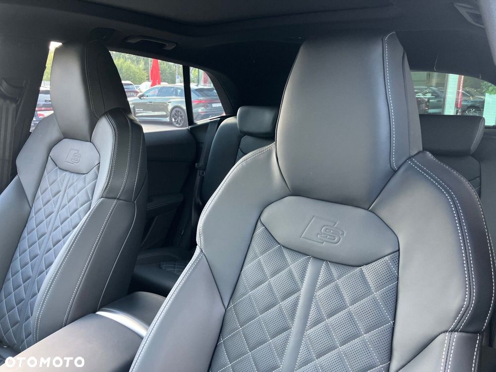Audi SQ8 - 18