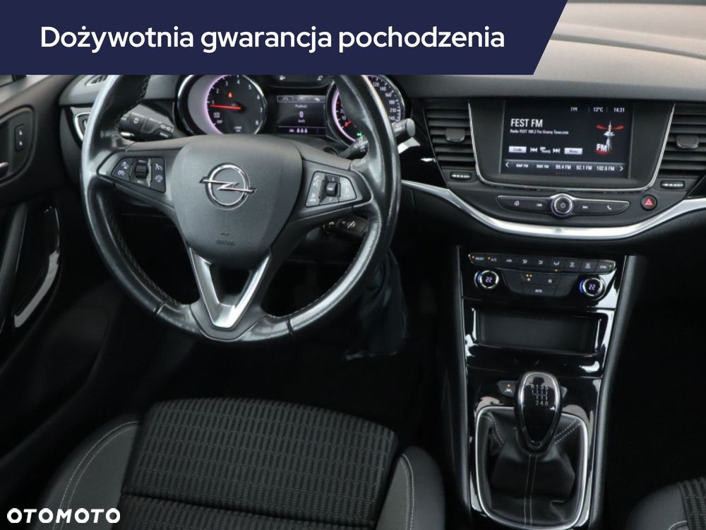 Opel Astra - 9
