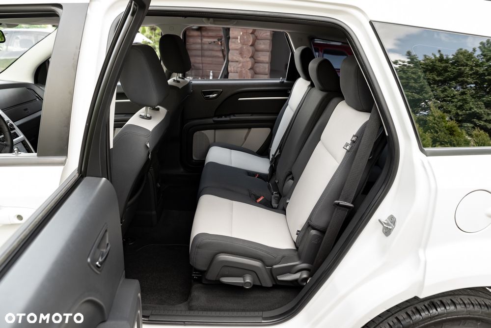 Dodge Journey 2.4 SXT - 20