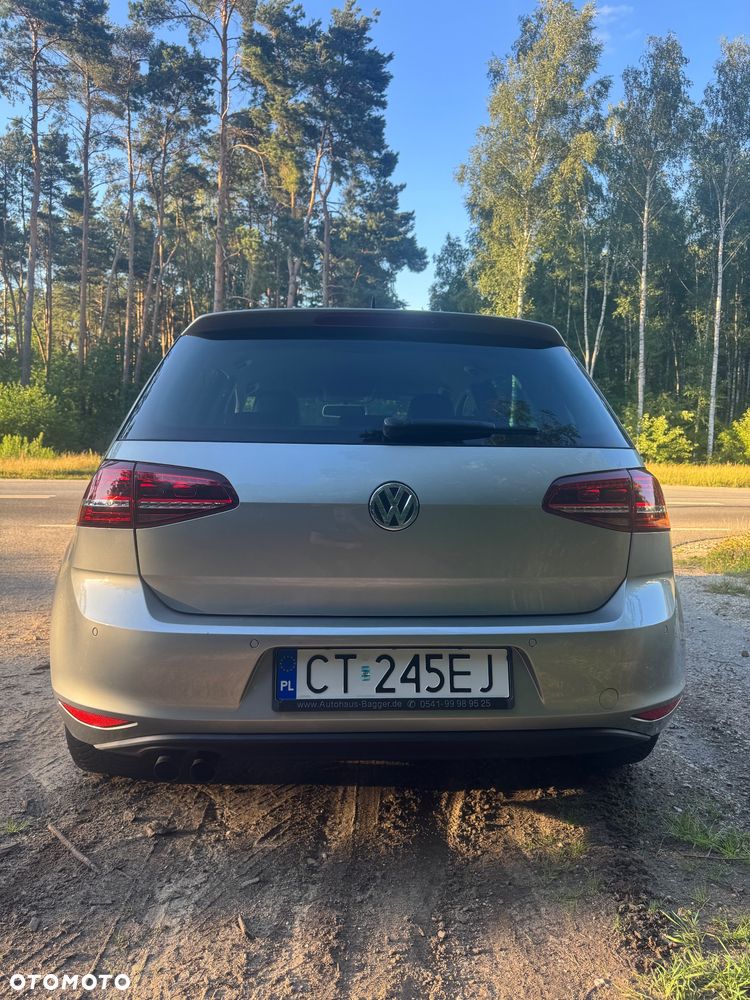 Volkswagen Golf 1.4 TSI BMT Comfortline - 10