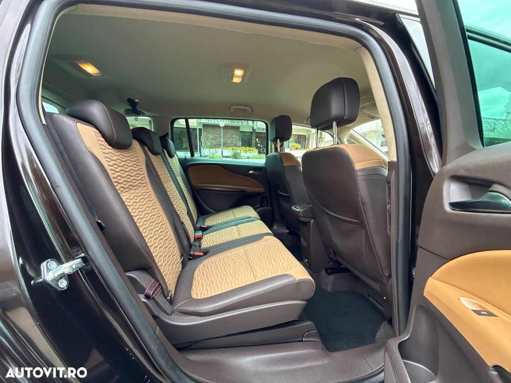 Opel Zafira Tourer 2.0 CDTI ECOTEC Cosmo Aut. - 14