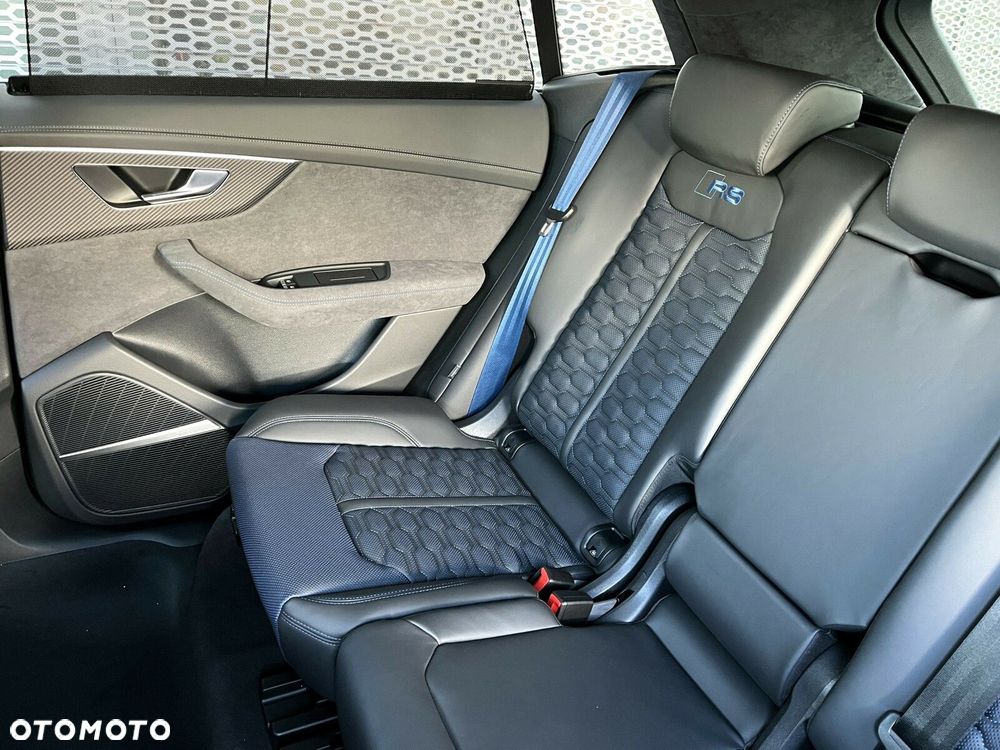 Audi RS Q8 - 26