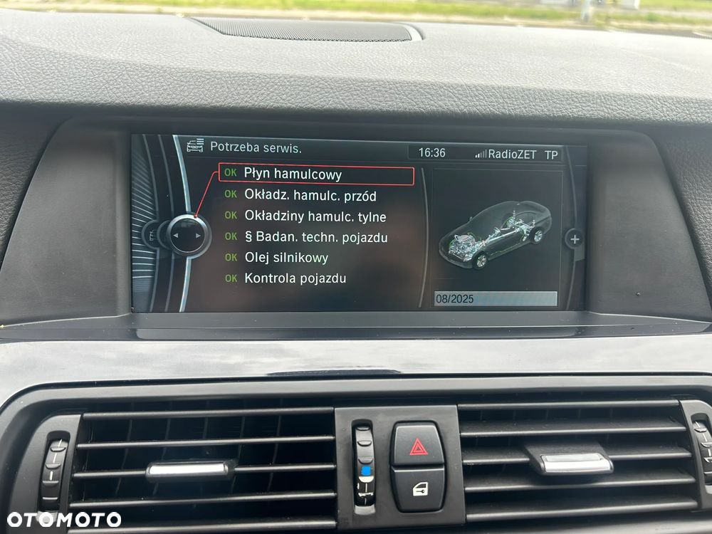 BMW Seria 5 520d - 12