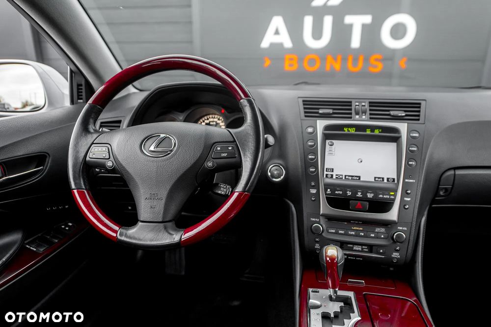Lexus GS - 26