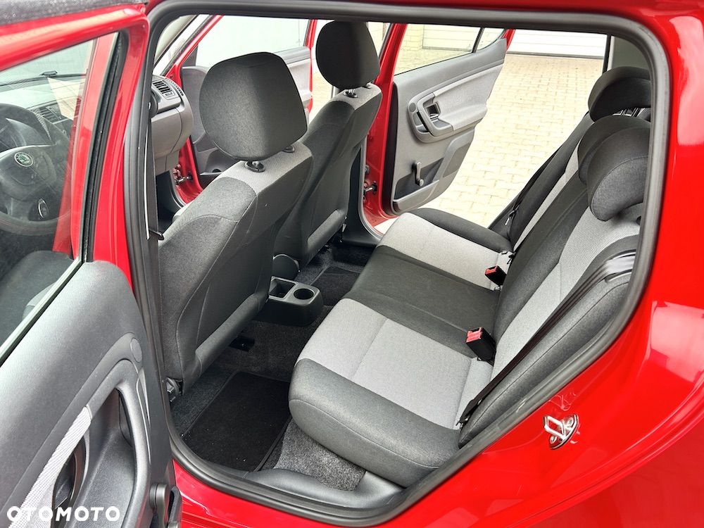 Skoda Fabia - 4