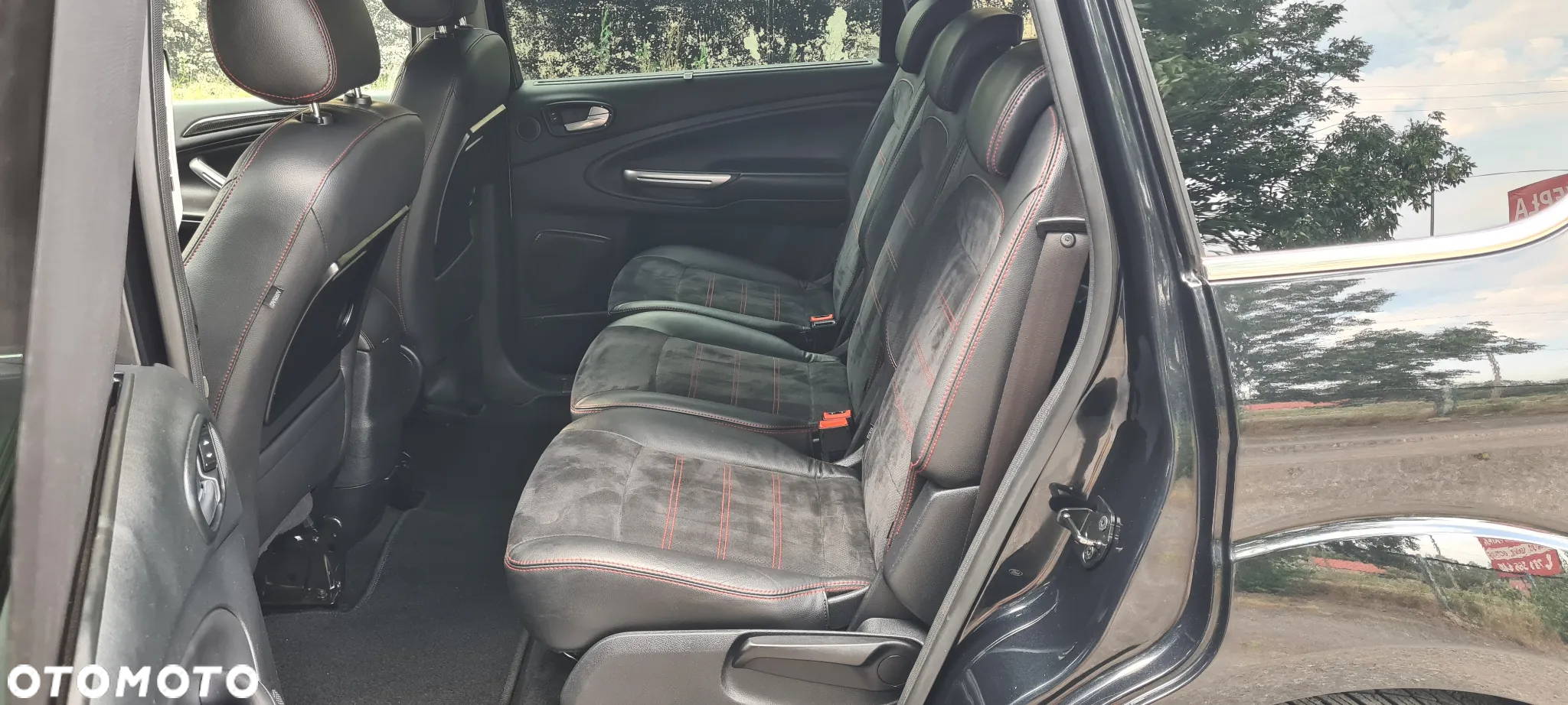 Ford S-Max 2.0 TDCi DPF Titanium - 10