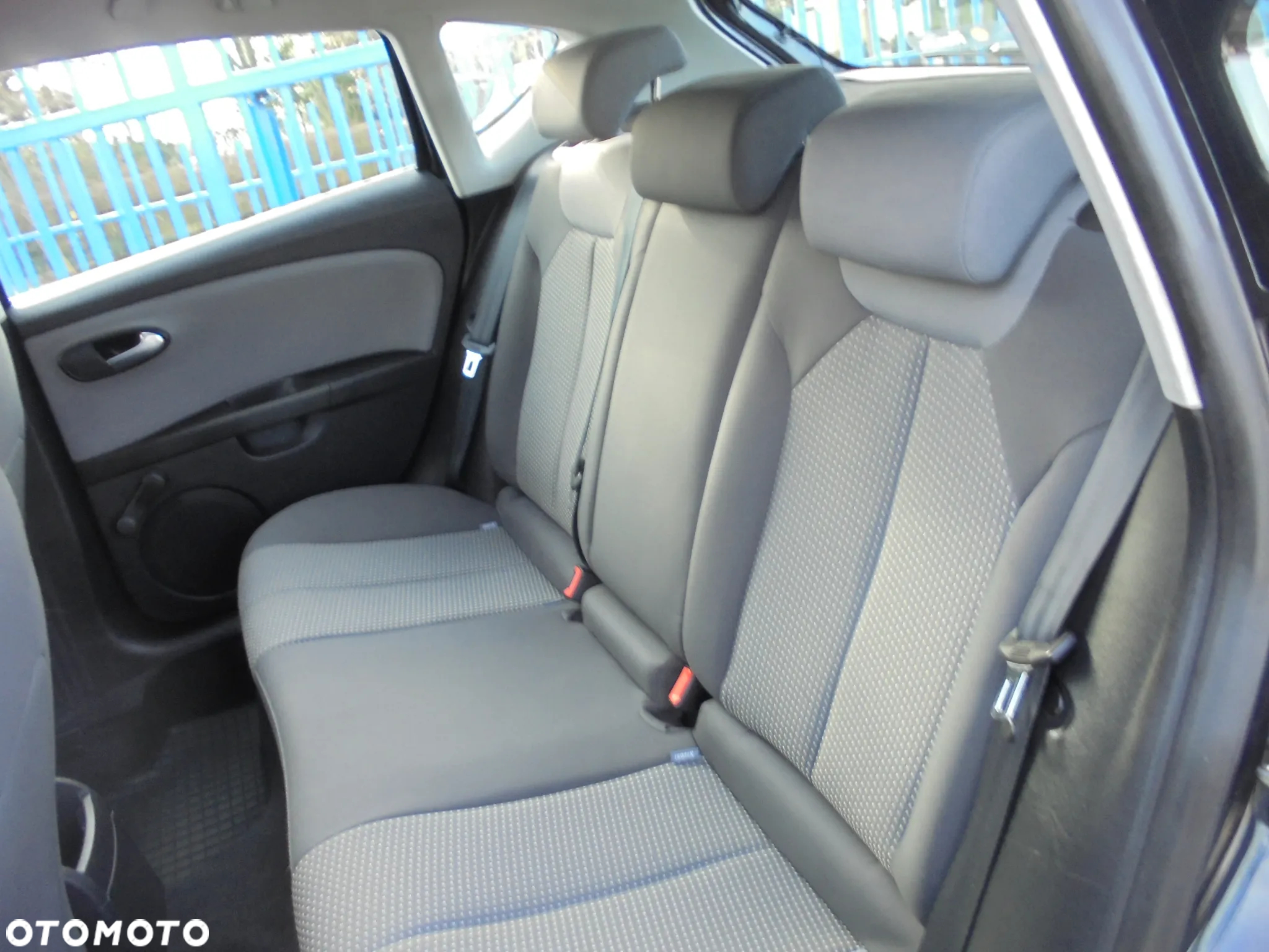 Seat Leon 1.6 TDI Style - 10
